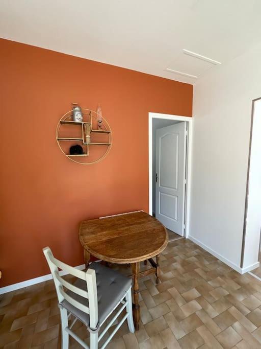 Maison *